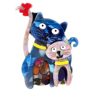 "BIG & LITTLE KITTY CAT FRIENDS" 3-D LAYERED LUCITE FUN PIN 54